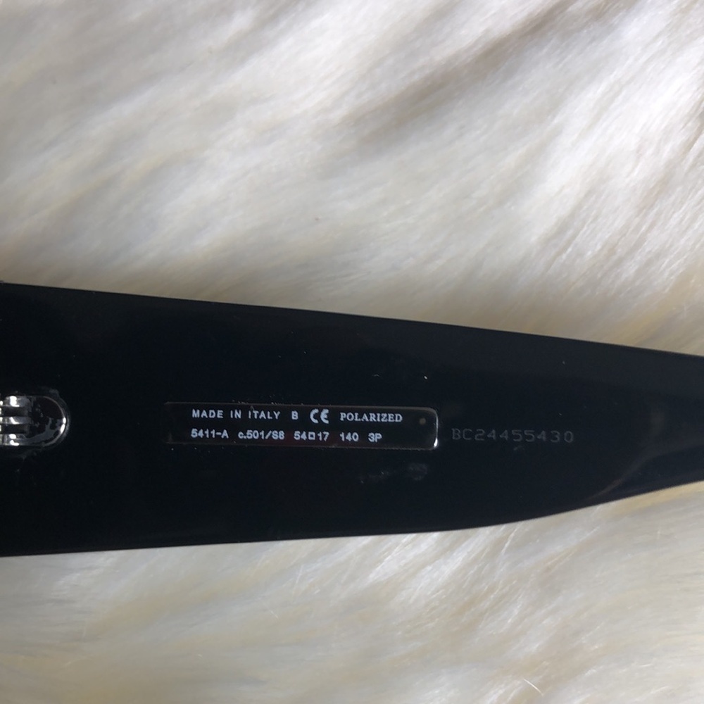 CHANEL Sunglasses - Picture 7 of 15